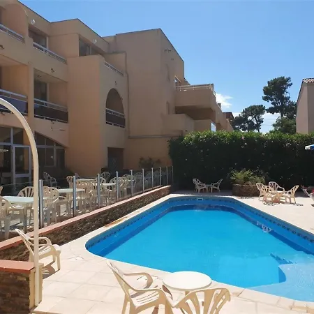 T3 Climatise Avec Piscine, Terrasse Et Parking Prive A 100m De La D'argeles-sur-mer - Fr-1-388-204